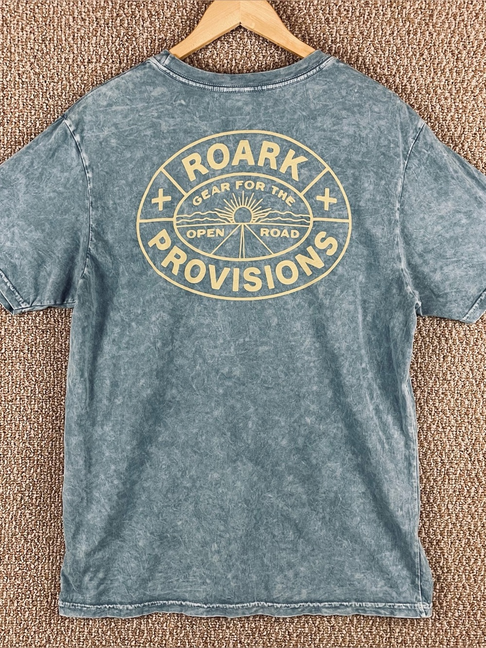 Roark Shirt Mens Large Blue Cotton Garment Dyed Graphic Tee Hiking T544
